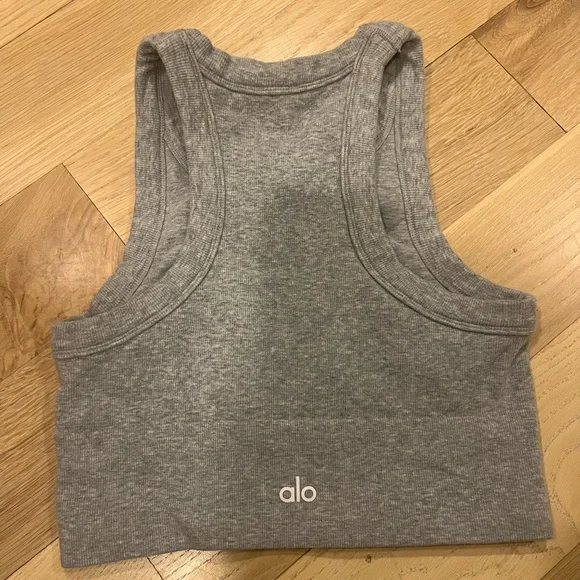 Alo Seemless Delight High Neck Bra Tank - Grey Small - Picture 6 of 7